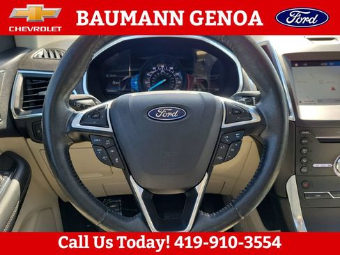 Used 2019 Ford Edge Titanium w/ Cold Weather Package AWD/4WD image 14