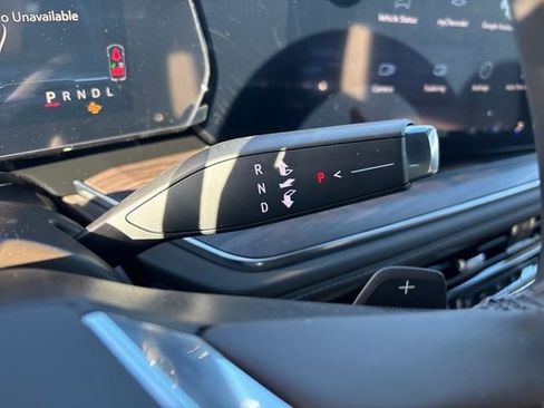 New 2026 Chevrolet Suburban LT image 21