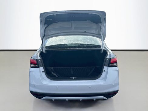 Used 2025 Nissan Versa SR w/ Trunk Package FWD image 27
