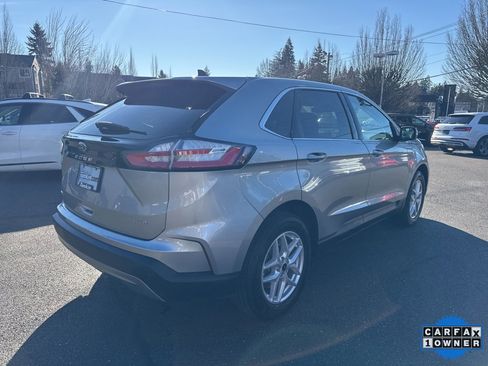 Used 2024 Ford Edge SEL image 8