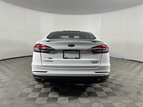 Used 2019 Ford Fusion Titanium image 7
