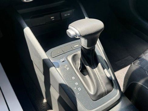 Used 2021 Kia Rio S FWD image 10