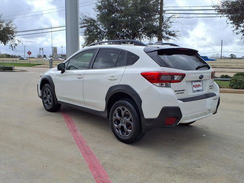 Used 2022 Subaru Crosstrek 2.5i Sport w/ Popular Package #3 image 2