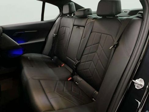 Used 2025 BMW i5 eDrive40i image 64