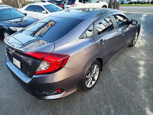 Used 2018 Honda Civic LX image 4