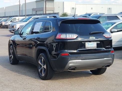 Used 2019 Jeep Cherokee Limited FWD image 7