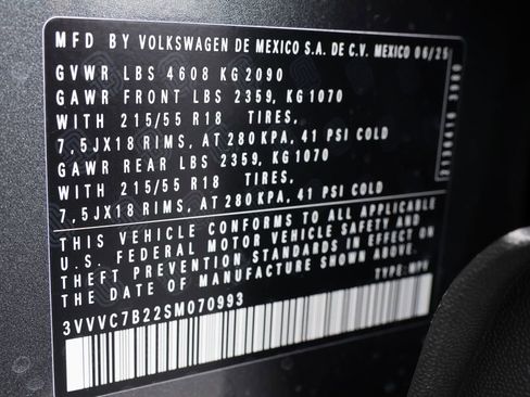 New 2025 Volkswagen Taos SE image 46