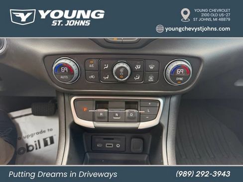 Used 2024 GMC Terrain SLT w/ LPO, Floor Liner Package AWD/4WD image 20