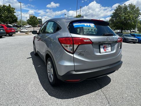 Used 2020 Honda HR-V LX image 6