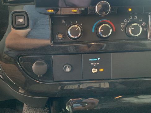 New 2026 Chevrolet Express 2500 Extended w/ Driver Convenience Package RWD image 26