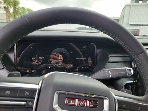 New 2025 GMC Acadia Elevation w/ Elevation Premium Package image 16