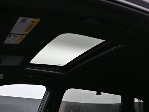 Used 2026 Honda CR-V TrailSport image 38
