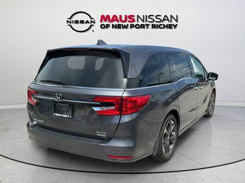 Used 2023 Honda Odyssey Elite image 10