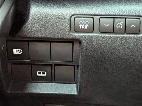 Used 2025 Lexus IS 300 w/ Premium Package RWD image 8