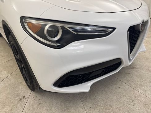 Used 2019 Alfa Romeo Stelvio RWD image 17