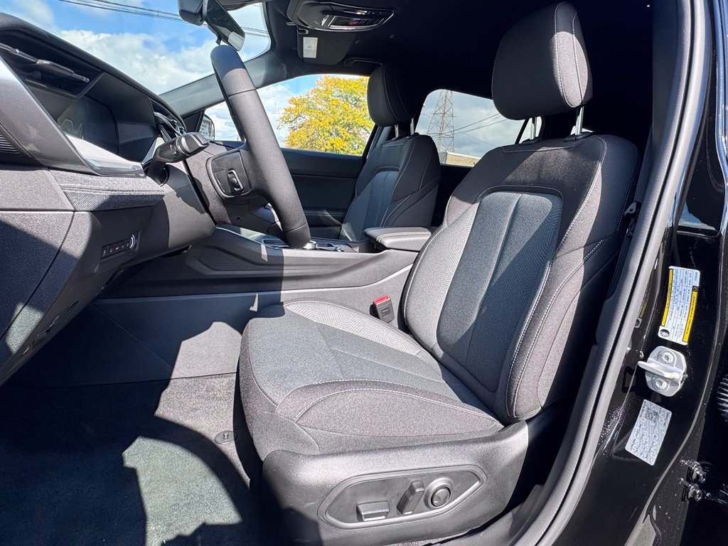 New 2026 Jeep Cherokee Laredo AWD/4WD image 14