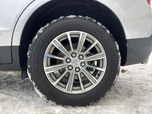 Used 2019 Cadillac XT5 Luxury image 23