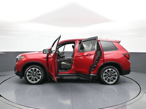 Certified 2024 Honda Passport EX-L image 44