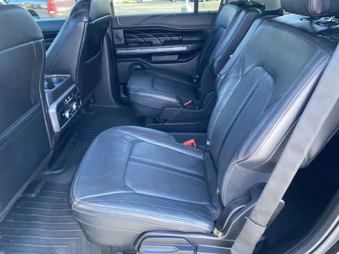 Used 2019 Ford Expedition Platinum image 22