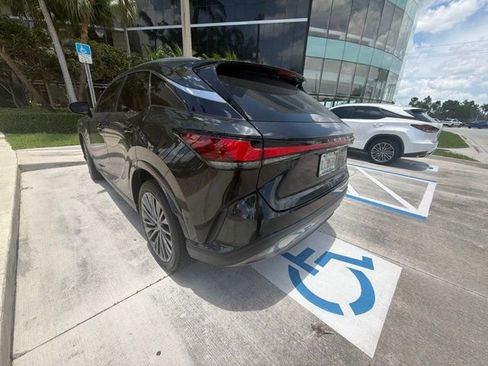 Used 2025 Lexus RX 450h AWD w/ Convenience Package image 10