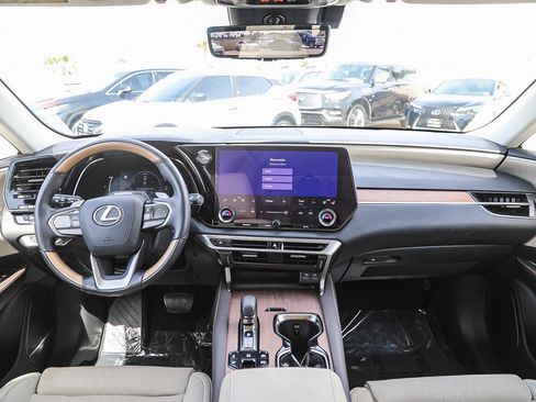 Used 2024 Lexus RX 450h AWD w/ Convenience Package image 12