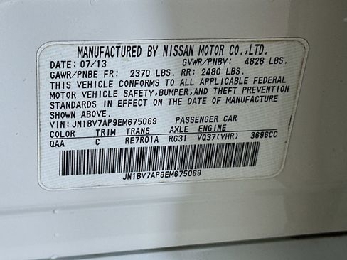 Used 2014 INFINITI Q50 Premium w/ Navigation Package RWD image 12