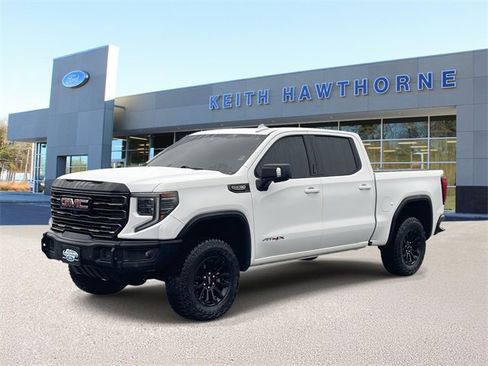 Used 2023 GMC Sierra 1500 AT4X image 3