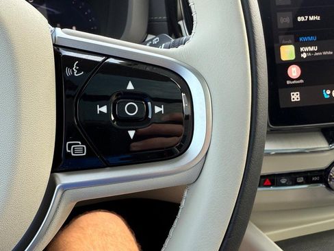 New 2026 Volvo XC60 B5 Ultra w/ Protection Package Premier image 13