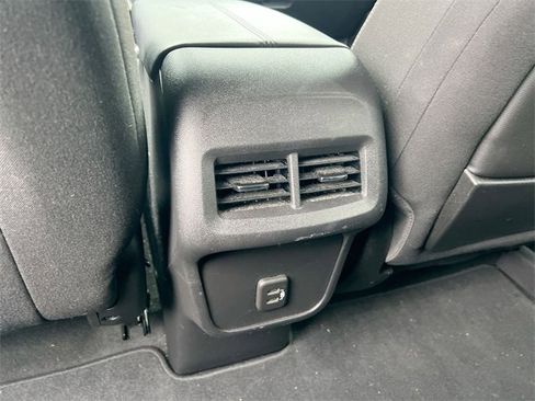 Used 2022 GMC Terrain SLE w/ Driver Convenience Package image 20