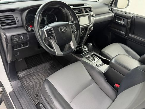 Used 2016 Toyota 4Runner SR5 Premium AWD/4WD image 59