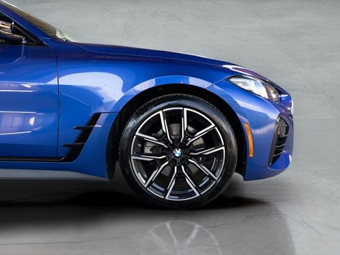 Used 2025 BMW 430i xDrive w/ M Sport Package image 10