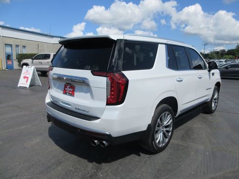 Used 2021 GMC Yukon Denali w/ Denali Ultimate Package AWD/4WD image 4