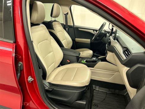 Used 2020 Ford Escape SEL image 24