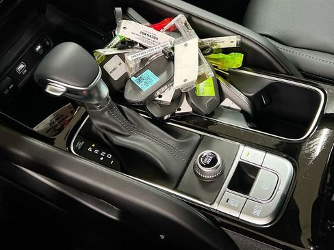 New 2025 Kia Telluride S image 17