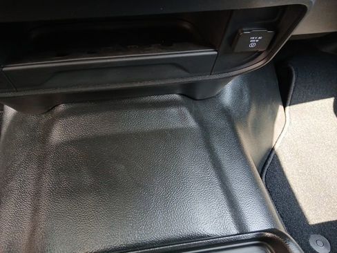 New 2026 RAM 2500 Tradesman image 40