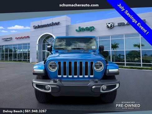 Used 2022 Jeep Wrangler Unlimited Sahara w/ LED Lighting Group AWD/4WD image 2
