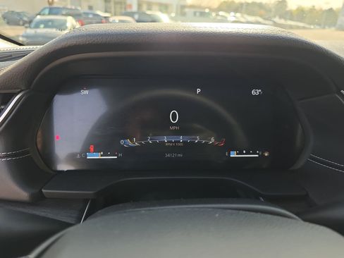 Used 2023 Jeep Grand Cherokee Limited w/ Black Appearance Package image 21