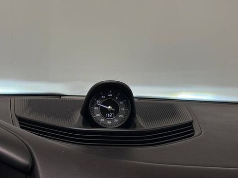 Certified 2022 Porsche Taycan Turbo S AWD/4WD image 17