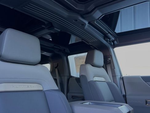 New 2025 GMC Hummer EV 2X image 14