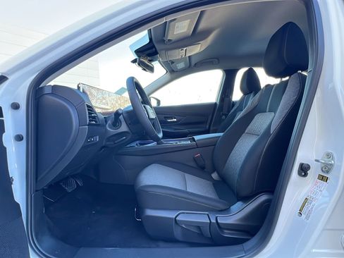 New 2026 Nissan Sentra SV w/ SV Convenience Package FWD image 28