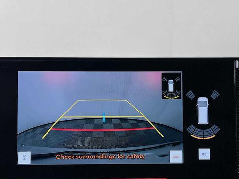 New 2025 Toyota Sienna Limited image 10