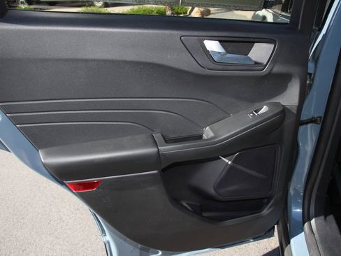 Certified 2023 Ford Escape Platinum FWD image 20