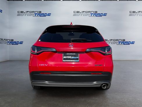 Used 2024 Honda HR-V Sport image 6