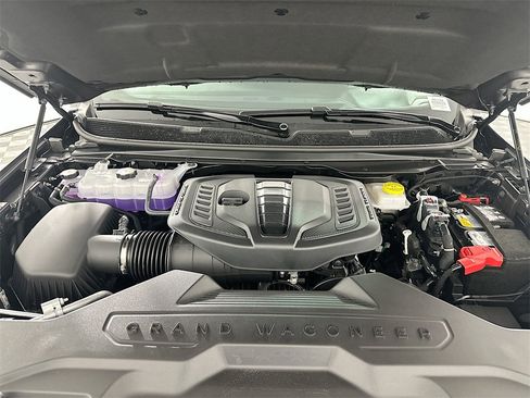 New 2026 Jeep Grand Wagoneer Limited image 18