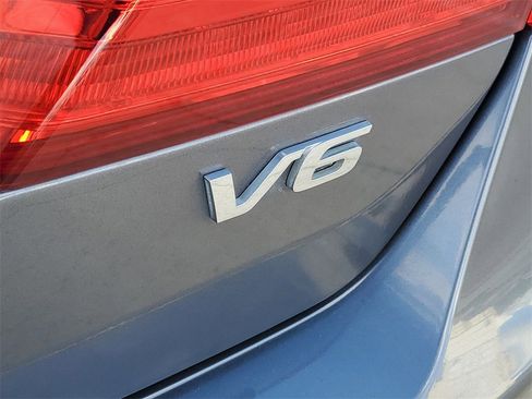 Used 2015 Honda Accord EX-L image 9