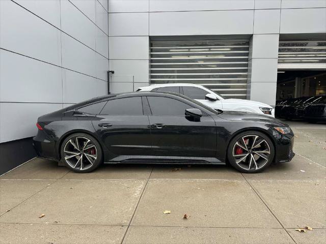 Used 2023 Audi RS 7 Sportback AWD/4WD image 2