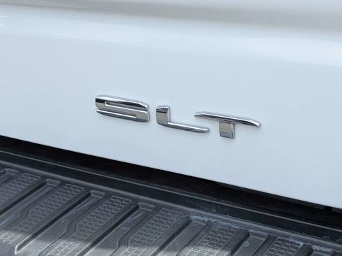 Used 2020 GMC Sierra 1500 SLT w/ SLT Premium Plus Package AWD/4WD image 13