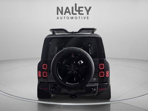 Used 2022 Land Rover Defender 110 X-Dynamic SE image 4