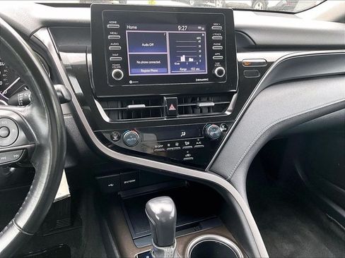 Used 2023 Toyota Camry SE FWD image 25