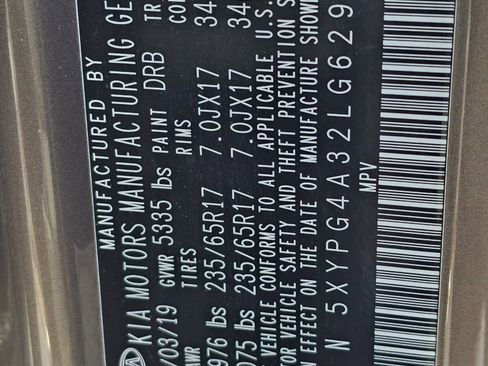 Used 2020 Kia Sorento LX image 32